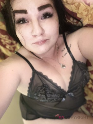 CurvaceousAllie1615 - escort from Palmdale