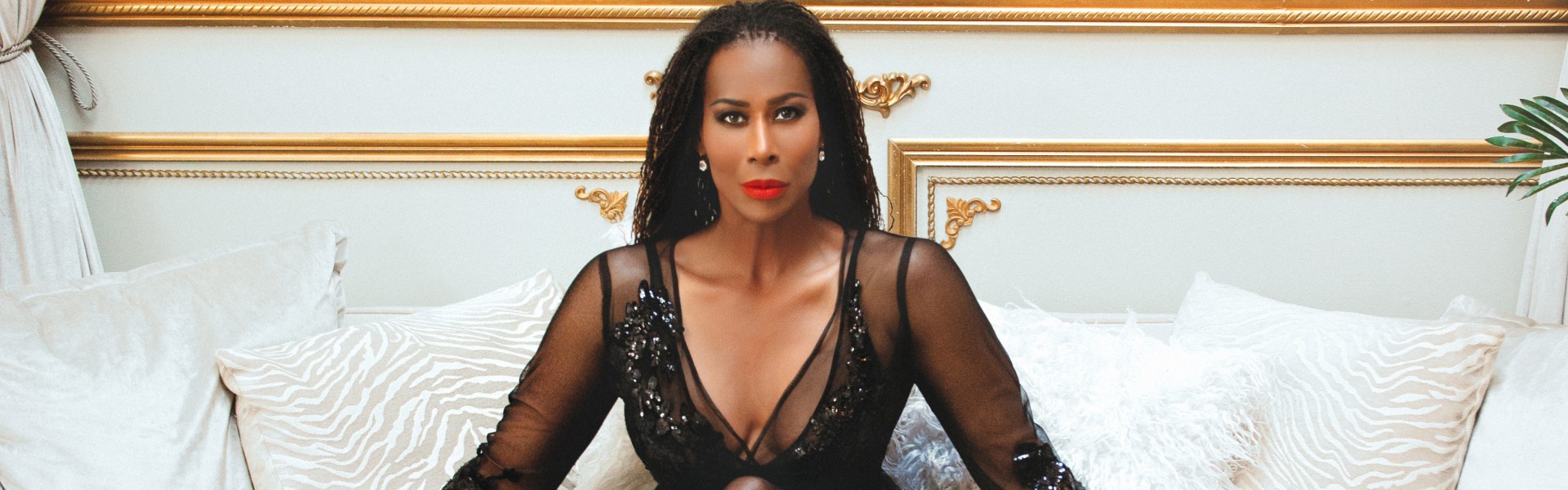 TS Rachel Smithe SuperVIP billboard - Billboard