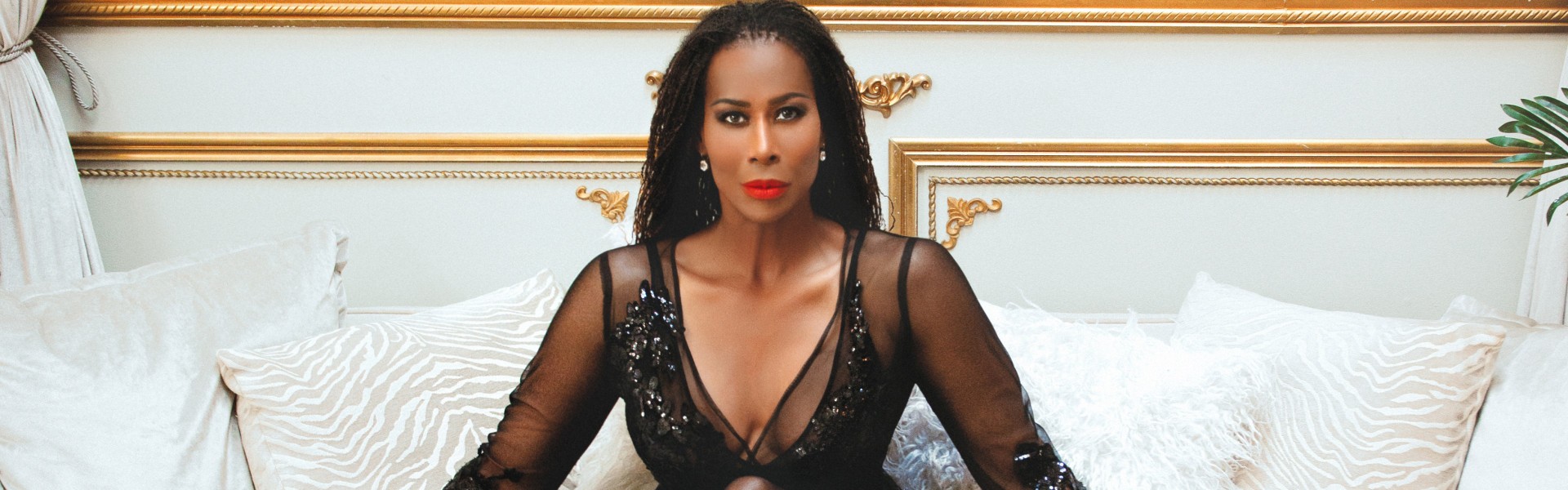 TS Rachel Smithe SuperVIP billboard - Billboard