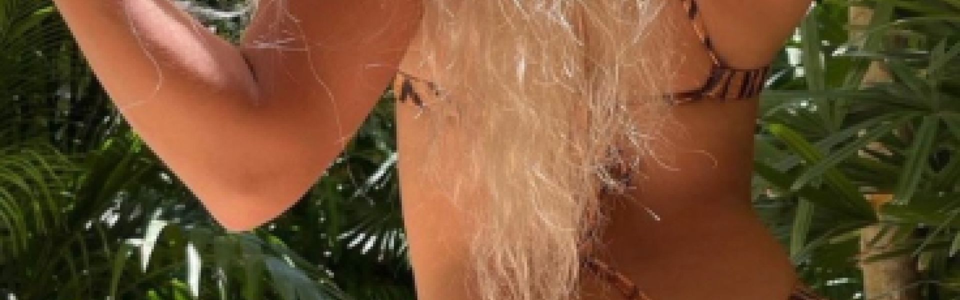 laura69 SuperVIP billboard - Billboard