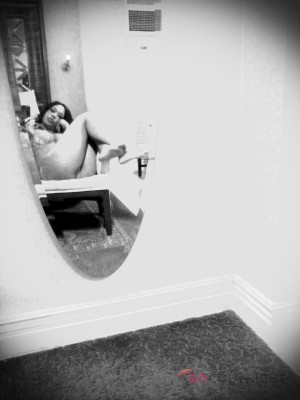 Sidney Cummings Philadelphia, Pennsylvania Escort, Pornstar, Couple, Verified Adult Service Provider, Companion in United States | 3