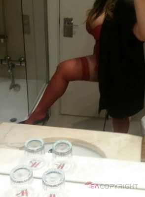 NicoleToplux Lisbon Escort, Pornstar, DUO, Couple, Massage, Verified Adult Service Provider, Companion in Portugal | 1
