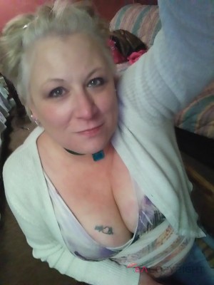 Pinky19714 St. Louis, Missouri Escort, Pornstar, Verified Adult Service Provider, Companion in United States | 4