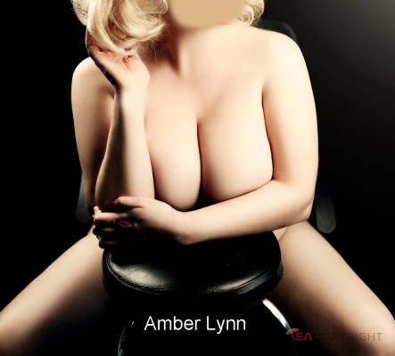 Amber Lynn - escort from Chicago