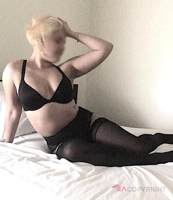 Xidrah Ottawa Escort, Pornstar, BDSM, Couple, Massage, Verified Adult Service Provider, Companion in Canada | 2