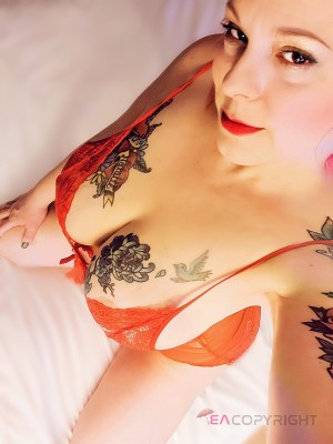 Squirting Farrah Seattle, Washington Escort, Pornstar, DUO, Verified Adult Service Provider, Companion in United States | 3