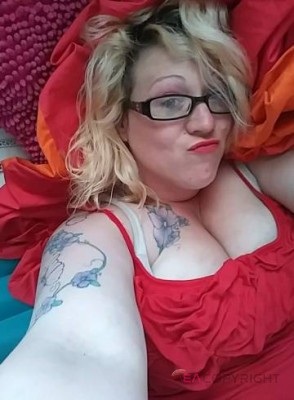 Lovelyyellie Davenport, Iowa Escort, , Verified Adult Service Provider, Companion in United States | 1