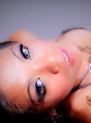 Exotic_Emily Singapore Escort, Pornstar, Couple, Verified Adult Service Provider, Companion in Singapore | 1