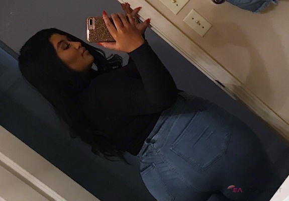 Linda21 Newport Beach, California Escort, , Verified Adult Service Provider, Companion in United States | 2
