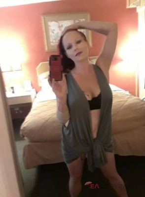 SexyApril Fort Walton Beach, Florida Escort, Pornstar, DUO, Couple, Verified Adult Service Provider, Companion in United States | 1