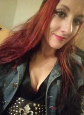 FieryRedVixen Omaha, Nebraska Escort, Couple, Massage, Verified Adult Service Provider, Companion in United States | 1