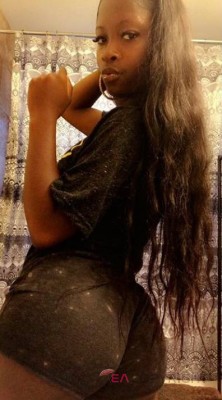 Roxie_ Milwaukee, Wisconsin Escort, , Verified Adult Service Provider, Companion in United States | 2