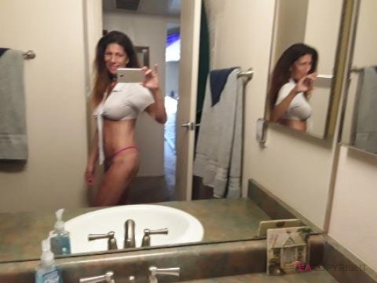 Jenn45 Phoenix, Arizona Escort, Couple, Verified Adult Service Provider, Companion in United States | 4