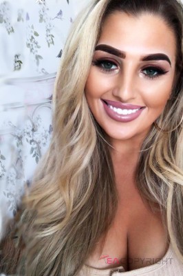 AmeliaExclusive London Escort, Massage, Verified Adult Service Provider, Companion in United Kingdom | 4