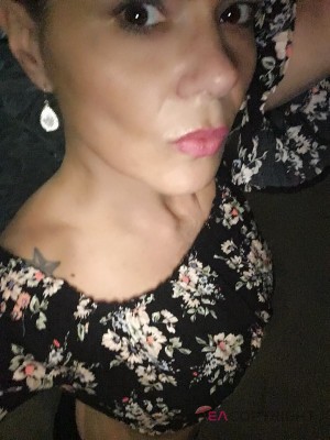 Kenna James Dayton, Ohio Escort, BDSM, DUO, Couple, Massage, Verified Adult Service Provider, Companion in United States | 2