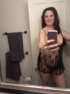 BeautyMILF Cincinnati, Ohio Escort, , Verified Adult Service Provider, Companion in United States | 2