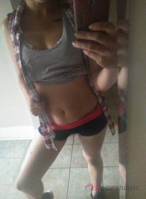 deelynn Welland Escort, Pornstar, BDSM, DUO, Couple, Massage, Verified Adult Service Provider, Companion in Canada | 1