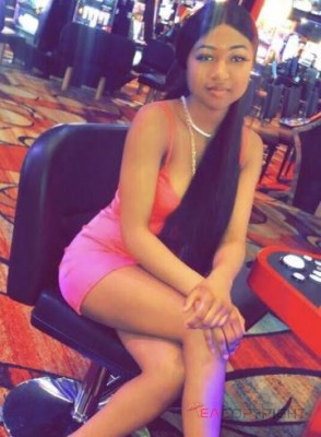Mel43 Racine, Wisconsin Escort, Massage, Verified Adult Service Provider, Companion in United States | 1