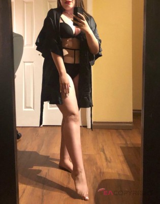Rachel. Denver, Colorado Escort, DUO, Verified Adult Service Provider, Companion in United States | 2