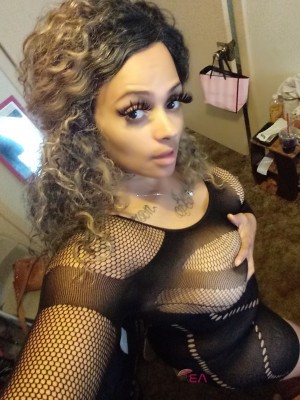 Honeyred85 Des Moines, Iowa Escort, Massage, Verified Adult Service Provider, Companion in United States | 3