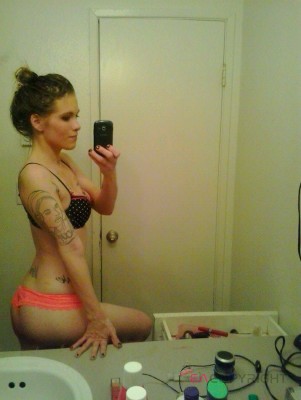 SabrinaG Portland, Oregon Escort, DUO, Verified Adult Service Provider, Companion in United States | 5