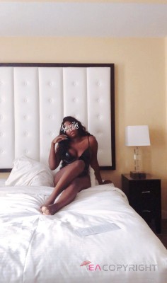 Kavita Flowers Chicago, Illinois Escort, DUO, Couple, Verified Adult Service Provider, Companion in United States | 2