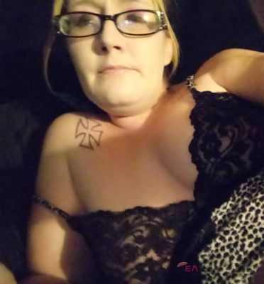 Nikkie0690 Modesto, California Escort, Couple, Verified Adult Service Provider, Companion in United States | 5