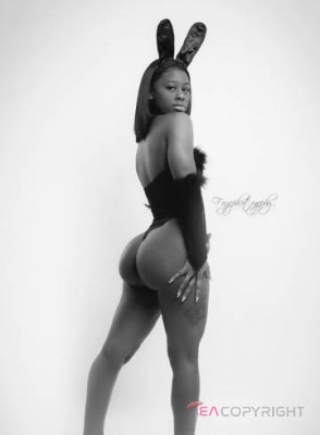 Courtney M Raleigh, North Carolina Escort, Massage, Verified Adult Service Provider, Companion in United States | 1