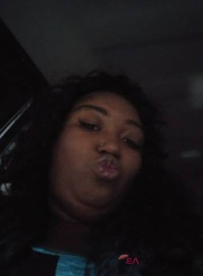Mzwetness Detroit, Michigan Escort, Massage, Verified Adult Service Provider, Companion in United States | 1