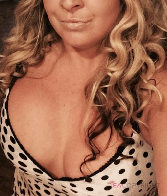 Kiana Alexis Chicago, Illinois Escort, BDSM, Couple, Verified Adult Service Provider, Companion in United States | 3