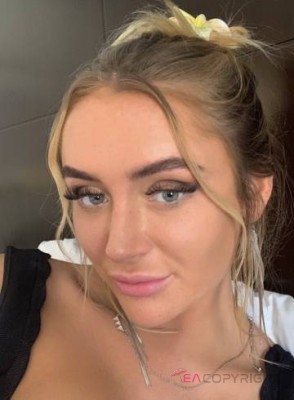 ChloeMarie006 Seattle, Washington Escort, , Verified Adult Service Provider, Companion in United States | 1