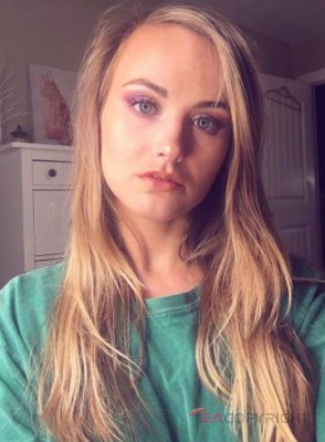 Farrah Maywood Winnipeg Escort, , Verified Adult Service Provider, Companion in Canada | 1
