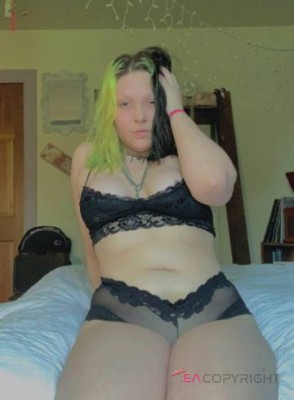 Rebeccalynn420 Spokane, Washington Escort, BDSM, Verified Adult Service Provider, Companion in United States | 1