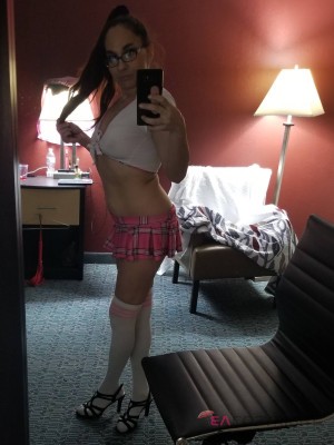 Bella Stone Dallas, Texas Escort, Pornstar, Verified Adult Service Provider, Companion in United States | 4