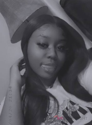 ChaRmm 23 Memphis, Tennessee Escort, Pornstar, Couple, Verified Adult Service Provider, Companion in United States | 1