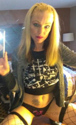 AMBER WILCOX Portland, Oregon Escort, , Verified Adult Service Provider, Companion in United States | 1
