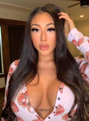 Samantha31 New York Escort, Pornstar, BDSM, DUO, Couple, Massage, Verified Adult Service Provider, Companion in United States | 1