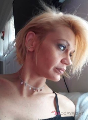 Mz.CricketT Lincoln, Nebraska Escort, Pornstar, Couple, Verified Adult Service Provider, Companion in United States | 1