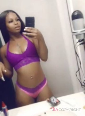 ressie Chicago, Illinois Escort, , Verified Adult Service Provider, Companion in United States | 1
