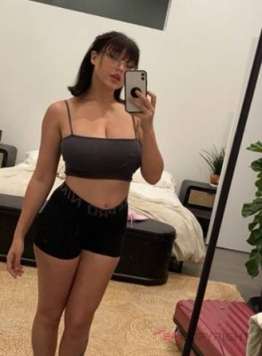 cbrrmchll Beverly Hills, California Escort, , Verified Adult Service Provider, Companion in United States | 1