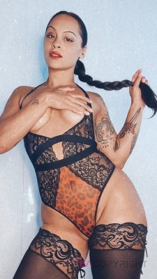 Elle. Denver, Colorado Escort, DUO, Verified Adult Service Provider, Companion in United States | 5