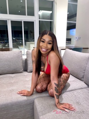 chrissy_ Denver, Colorado Escort, DUO, Verified Adult Service Provider, Companion in United States | 2
