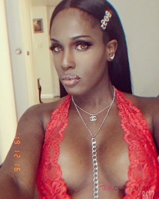 KandiGirl Washington DC Escort, Pornstar, BDSM, DUO, Massage, Verified Adult Service Provider, Companion in United States | 2