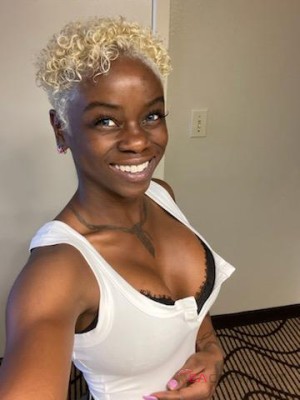 Lovelyaurora Indianapolis, Indiana Escort, Pornstar, DUO, Massage, Verified Adult Service Provider, Companion in United States | 2