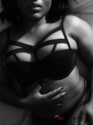 Evie B. Chicago, Illinois Escort, BDSM, DUO, Couple, Verified Adult Service Provider, Companion in United States | 5
