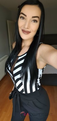Sexy Giulia London Escort, BDSM, DUO, Couple, Verified Adult Service Provider, Companion in United Kingdom | 4