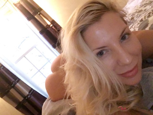 ashley001 Peoria, Illinois Escort, , Verified Adult Service Provider, Companion in United States | 1