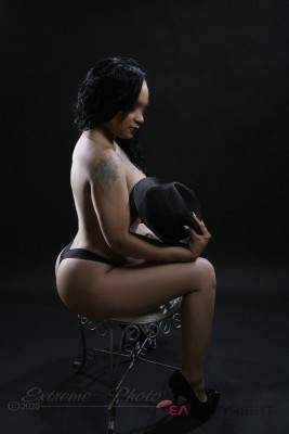 Midwest Charlee Des Moines, Iowa Escort, BDSM, DUO, Couple, Massage, Verified Adult Service Provider, Companion in United States | 3