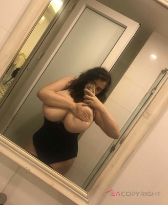Scarletts9989 Toronto Escort, BDSM, DUO, Couple, Massage, Verified Adult Service Provider, Companion in Canada | 2