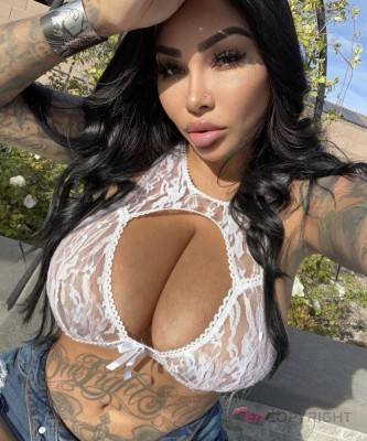 Emily 40 Bakersfield, California Escort, , Verified Adult Service Provider, Companion in United States | 1